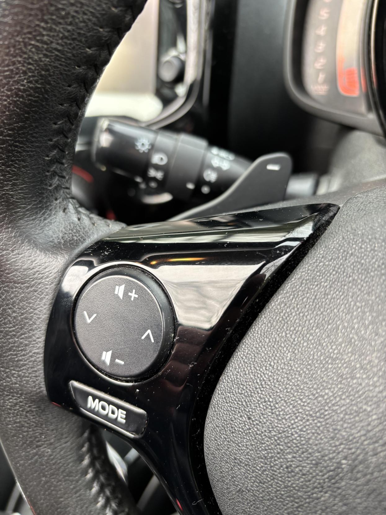 Citroen C1 1.0 VTi Flair Airscape 5dr Petrol ETG5 Euro 6 (Euro 6) (68 ps)