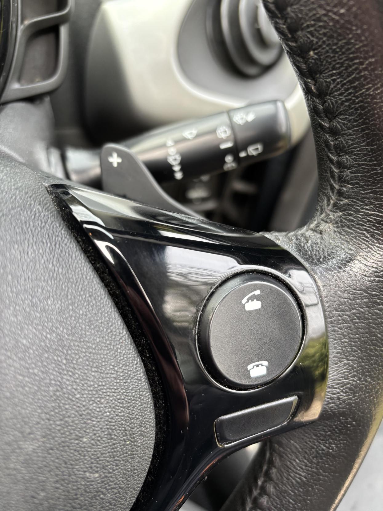 Citroen C1 1.0 VTi Flair Airscape 5dr Petrol ETG5 Euro 6 (Euro 6) (68 ps)