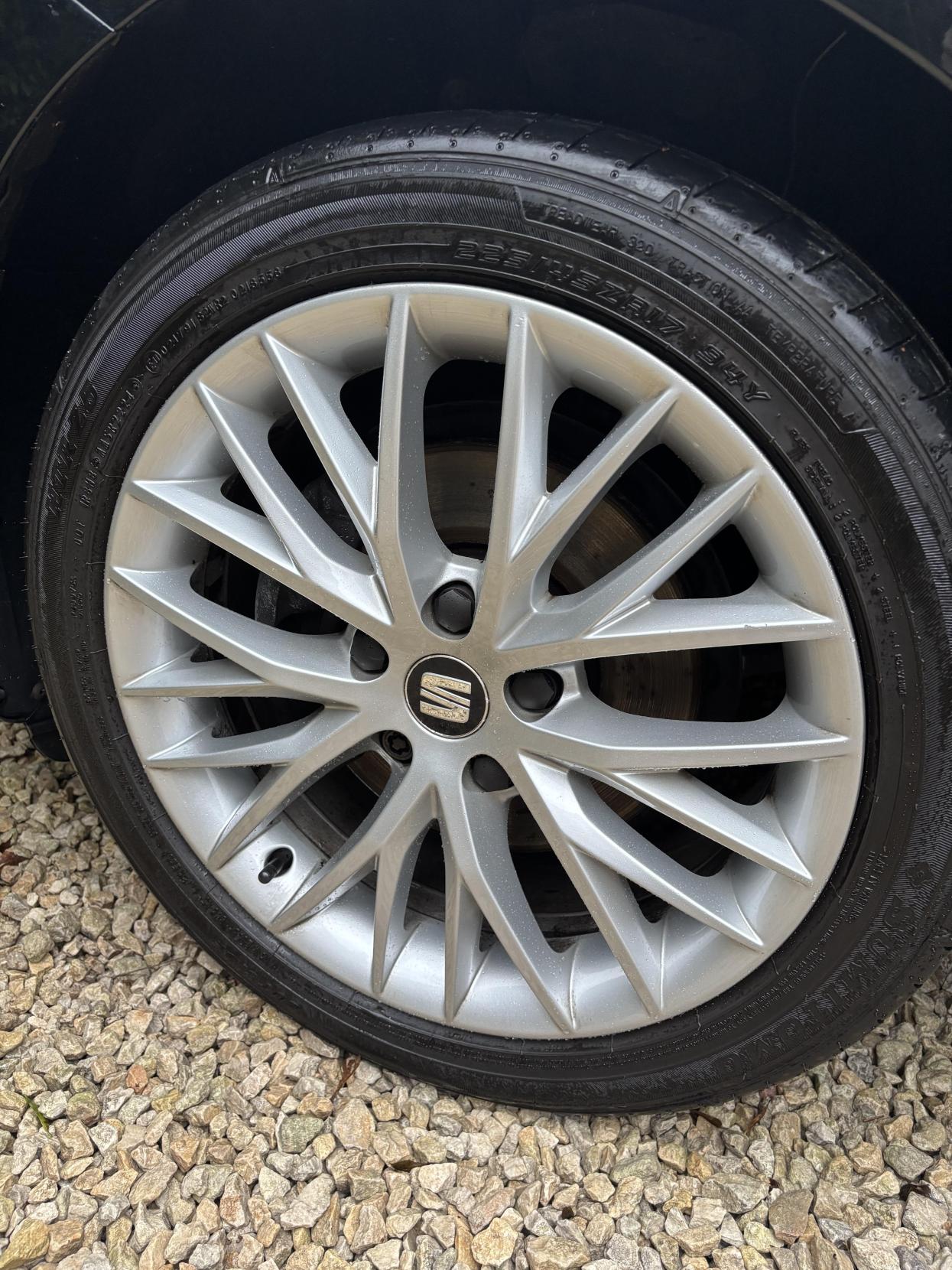 SEAT Leon 1.5 TSI EVO SE Dynamic Hatchback 5dr Petrol Manual Euro 6 (s/s) (130 ps)