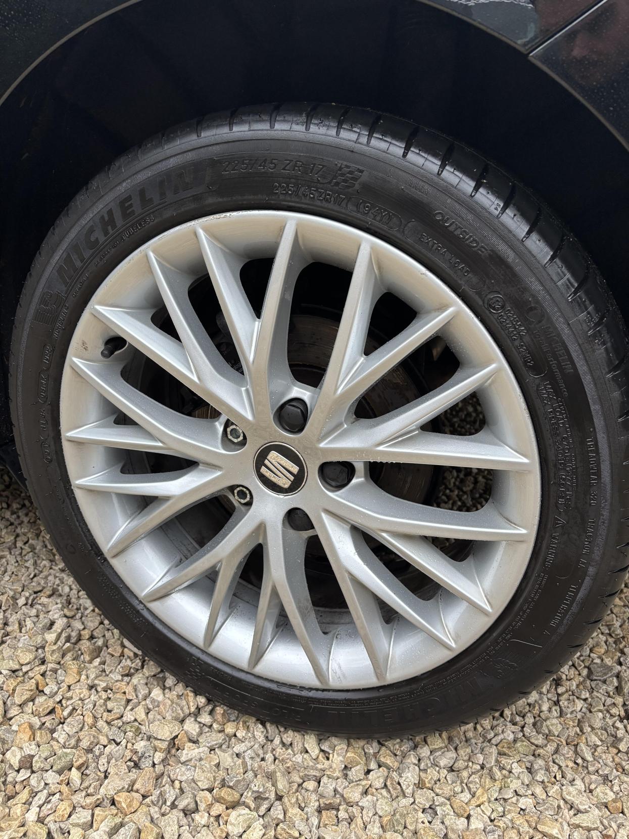 SEAT Leon 1.5 TSI EVO SE Dynamic Hatchback 5dr Petrol Manual Euro 6 (s/s) (130 ps)