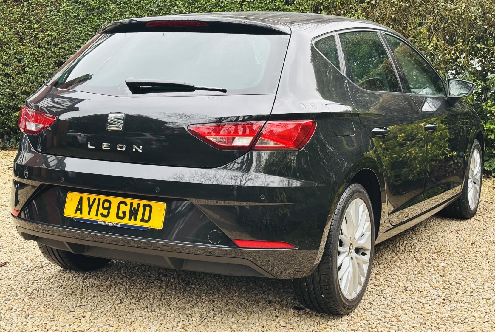 SEAT Leon 1.5 TSI EVO SE Dynamic Hatchback 5dr Petrol Manual Euro 6 (s/s) (130 ps)