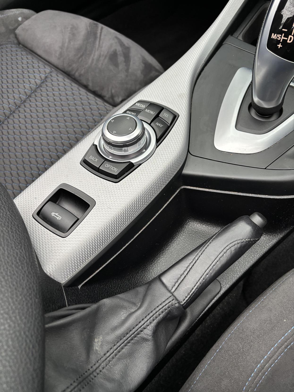 BMW 2 Series 2.0 218d M Sport Convertible 2dr Diesel Auto Euro 6 (s/s) (150 ps)