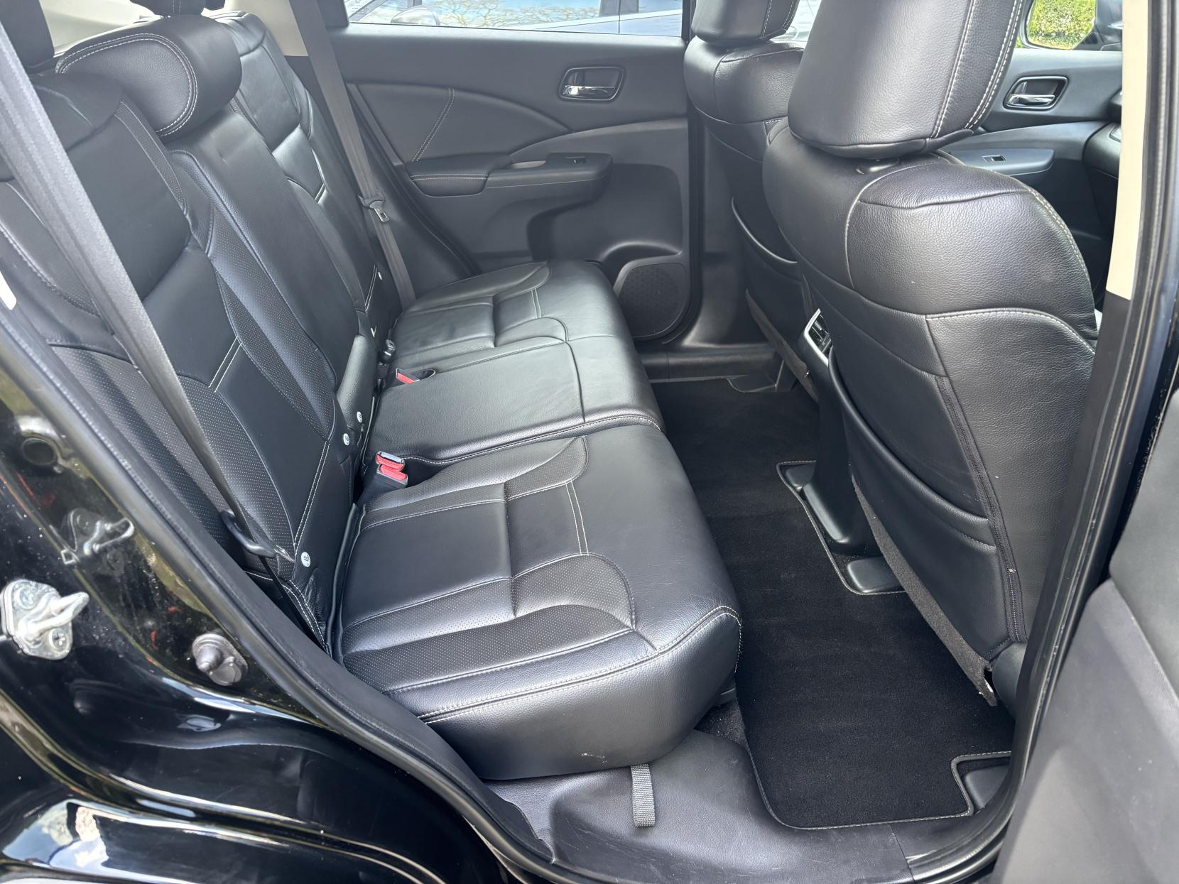 Honda CR-V 1.6 i-DTEC Black Edition SUV 5dr Diesel Manual 4WD Euro 6 (s/s) (160 ps)