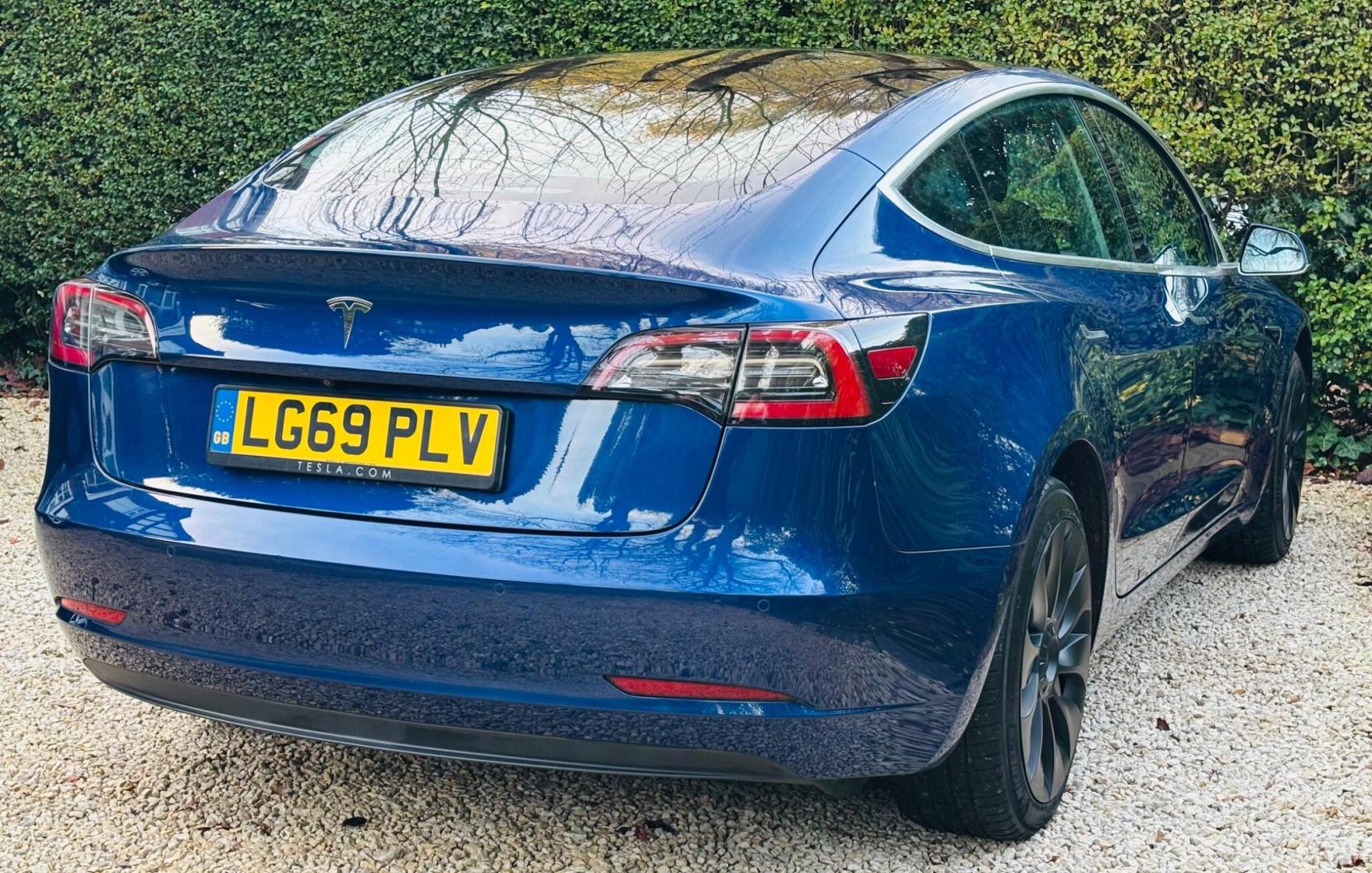 Tesla Model 3 Standard Range Plus Saloon 4dr Electric Auto RWD (241 bhp)