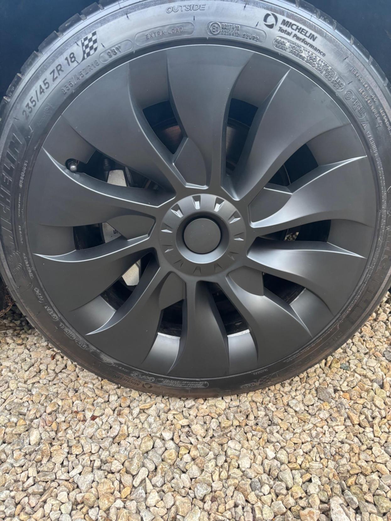 Tesla Model 3 Standard Range Plus Saloon 4dr Electric Auto RWD (241 bhp)