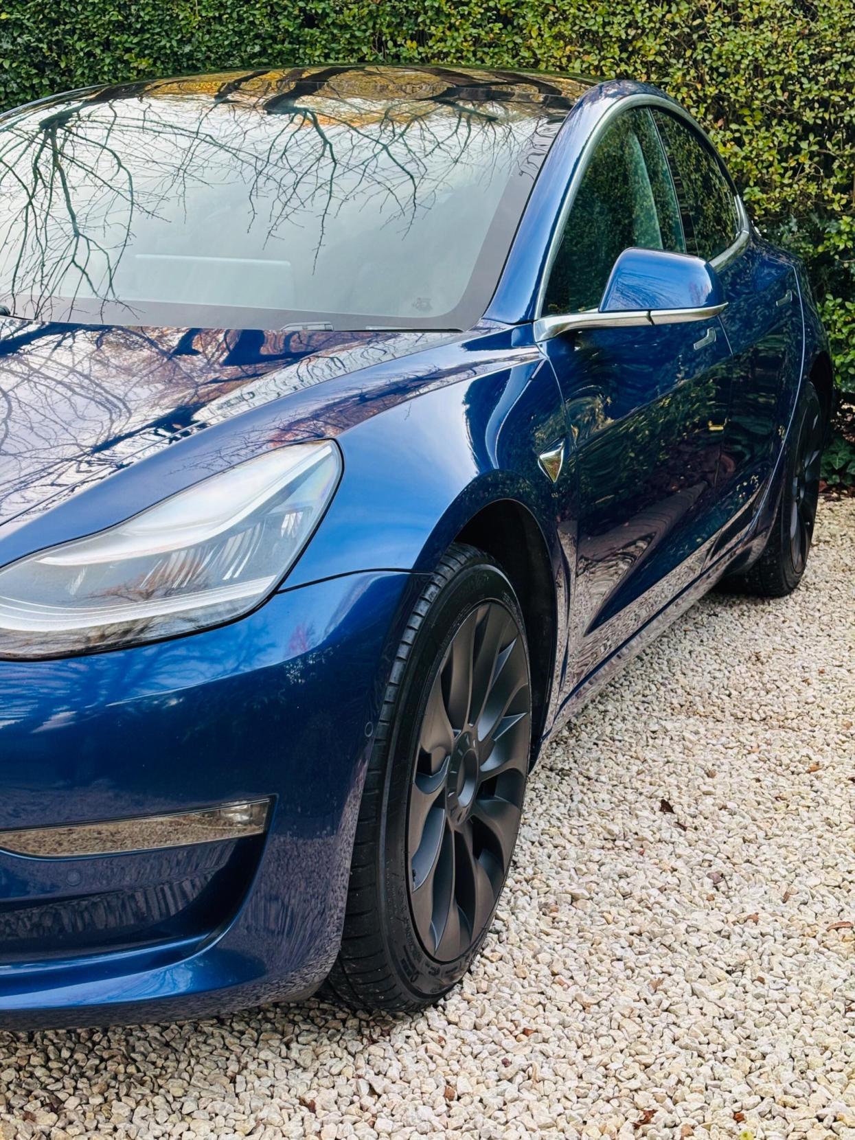 Tesla Model 3 Standard Range Plus Saloon 4dr Electric Auto RWD (241 bhp)