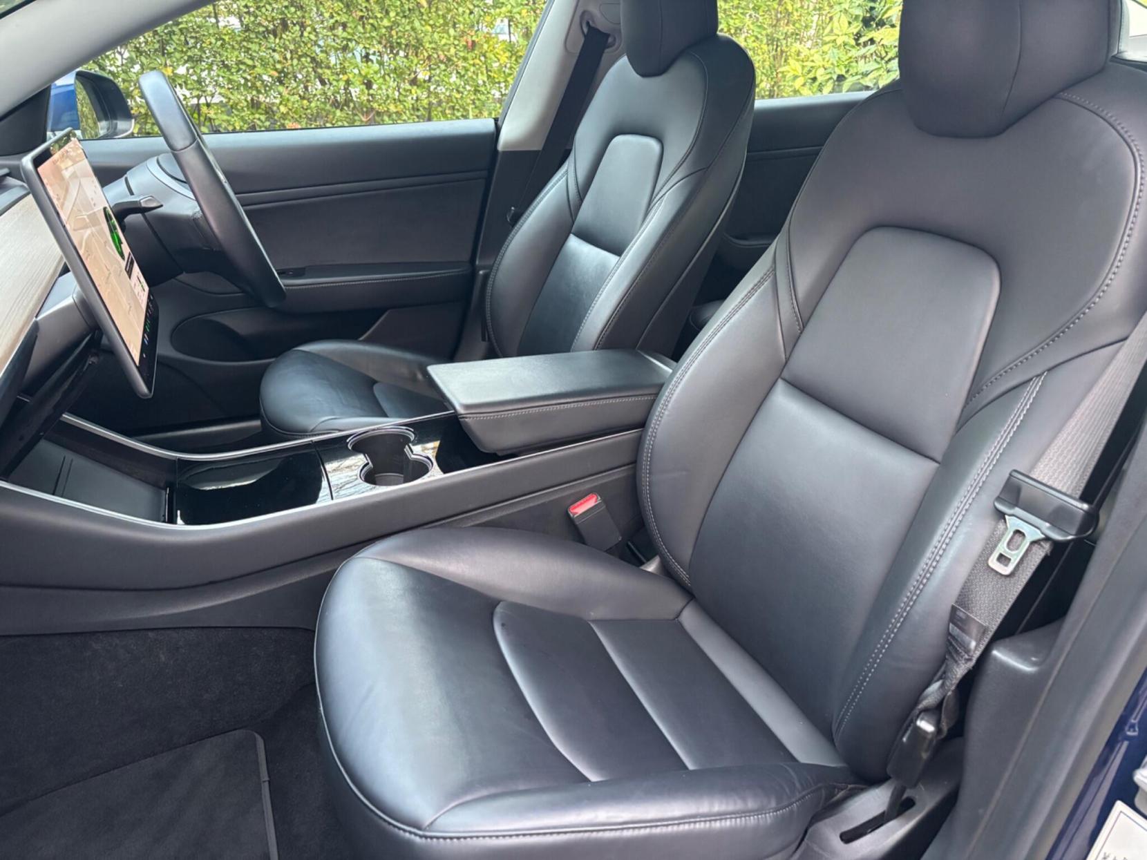 Tesla Model 3 Standard Range Plus Saloon 4dr Electric Auto RWD (241 bhp)