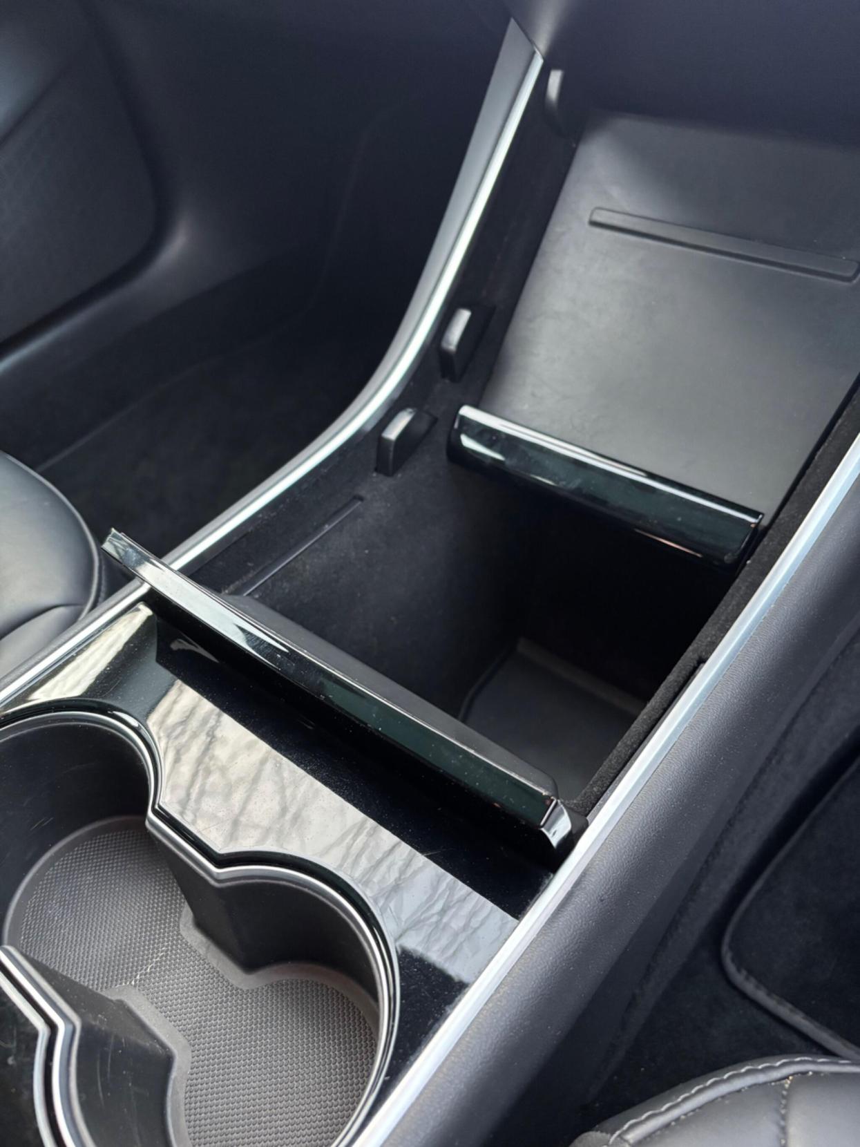 Tesla Model 3 Standard Range Plus Saloon 4dr Electric Auto RWD (241 bhp)