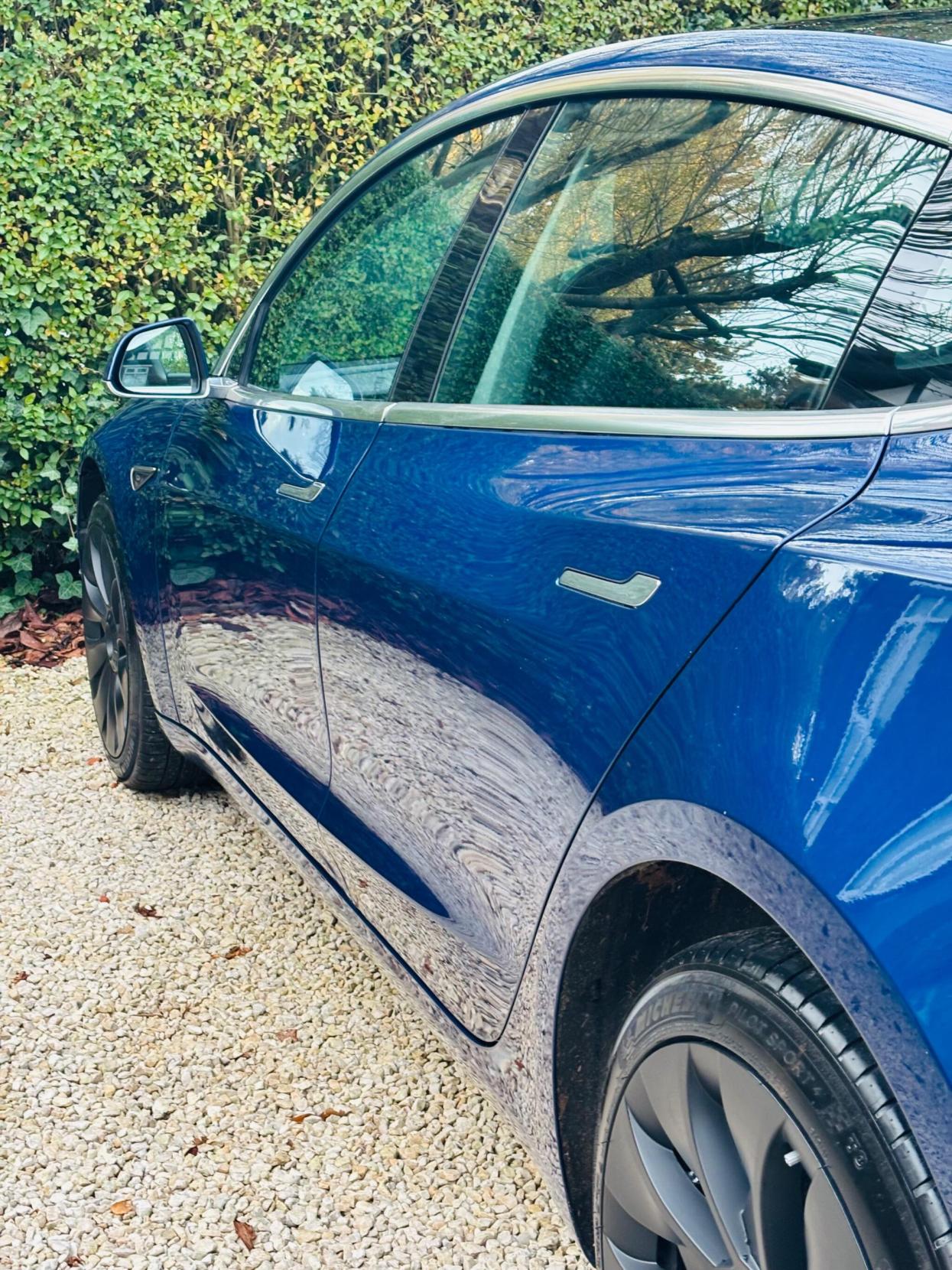 Tesla Model 3 Standard Range Plus Saloon 4dr Electric Auto RWD (241 bhp)