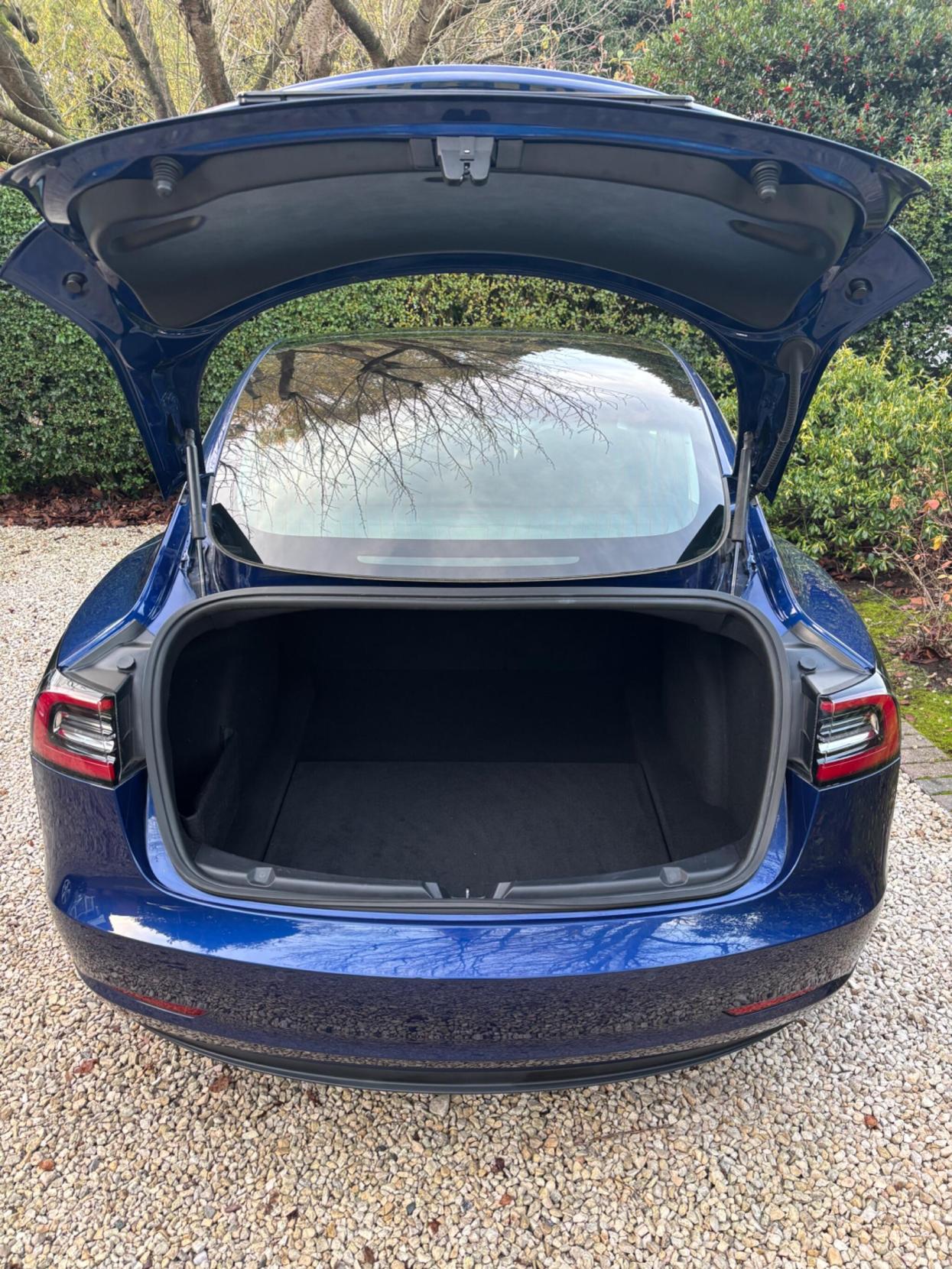 Tesla Model 3 Standard Range Plus Saloon 4dr Electric Auto RWD (241 bhp)
