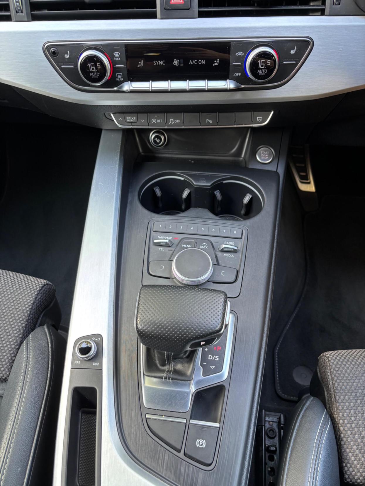 Audi A4 Avant 2.0 TDI ultra S line Estate 5dr Diesel S Tronic Euro 6 (s/s) (190 ps)