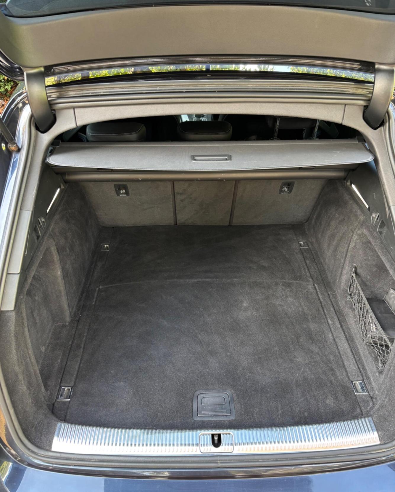 Audi A4 Avant 2.0 TDI ultra S line Estate 5dr Diesel S Tronic Euro 6 (s/s) (190 ps)