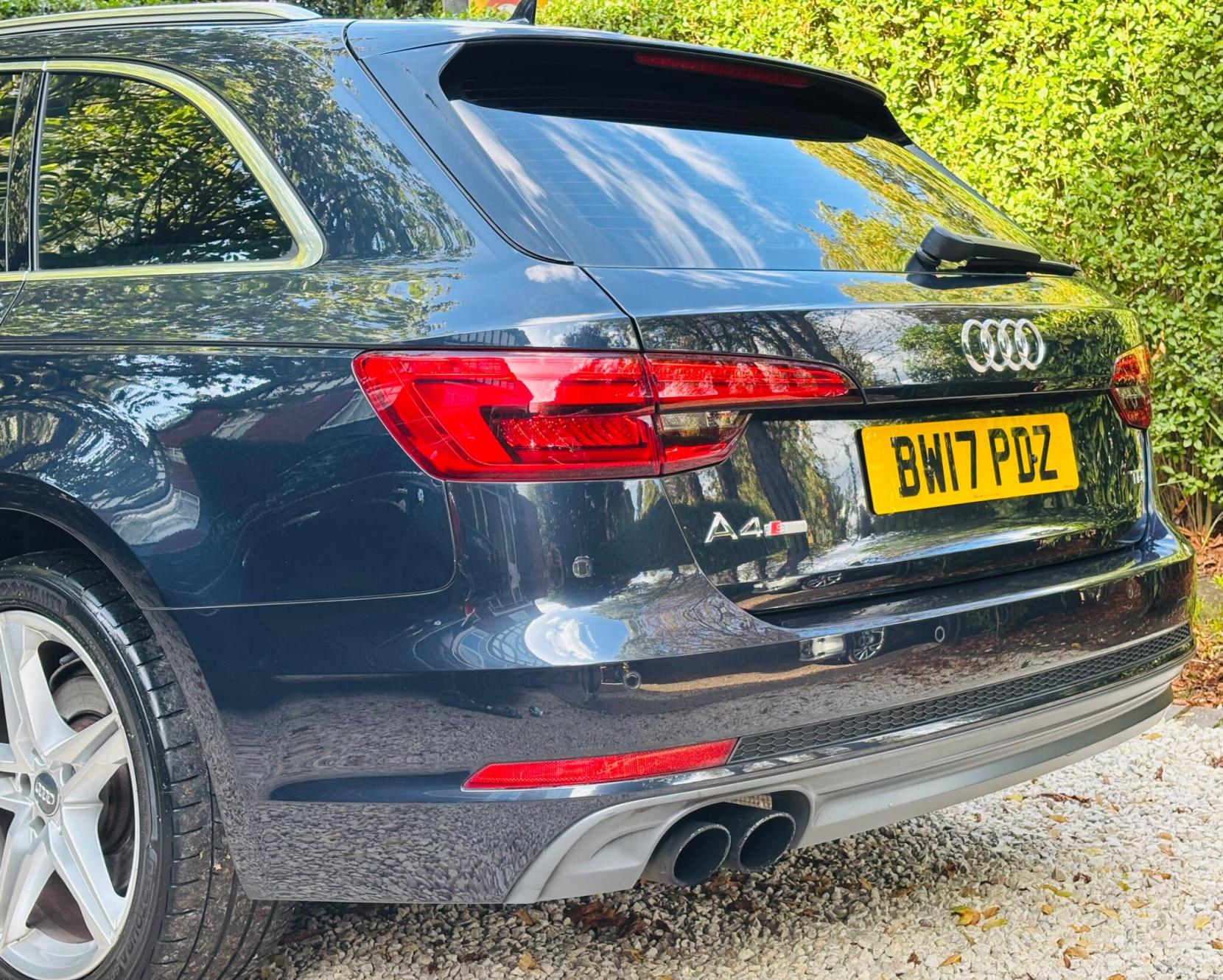 Audi A4 Avant 2.0 TDI ultra S line Estate 5dr Diesel S Tronic Euro 6 (s/s) (190 ps)