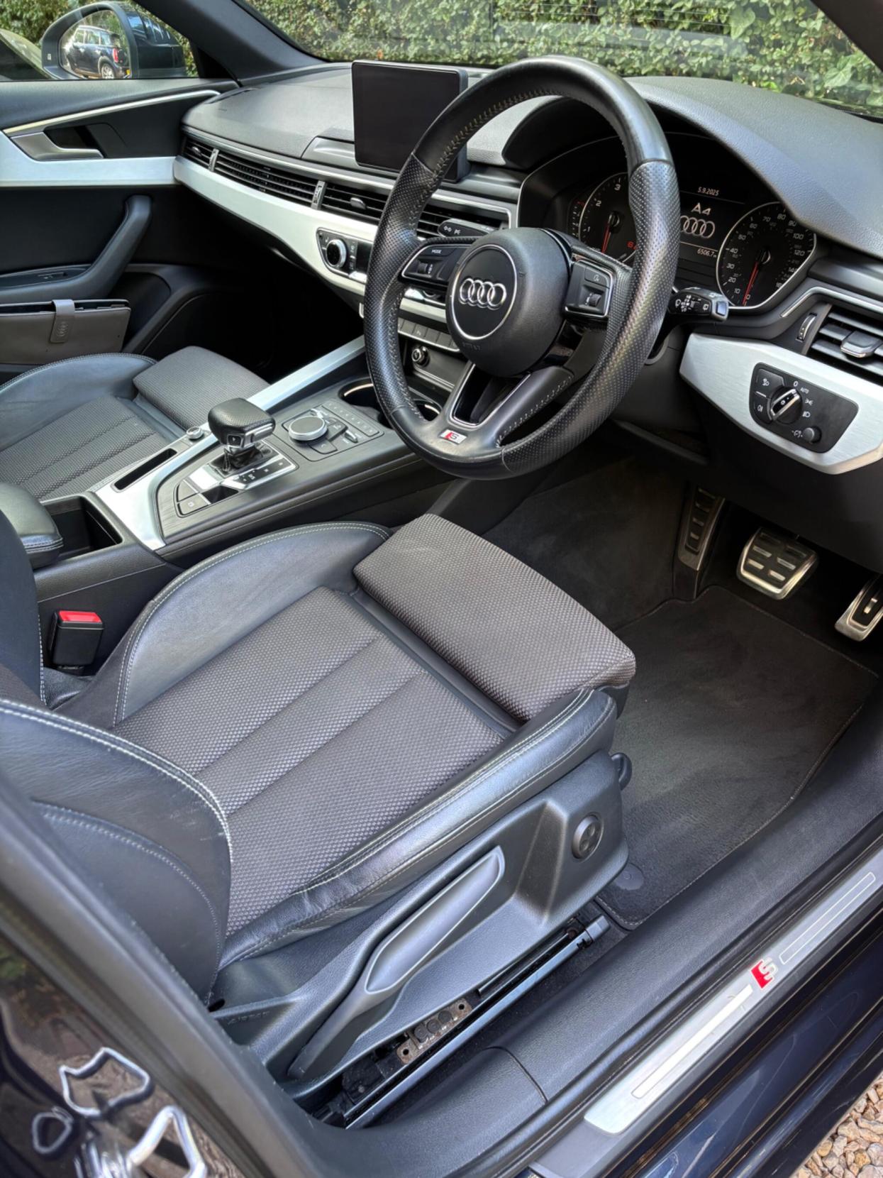 Audi A4 Avant 2.0 TDI ultra S line Estate 5dr Diesel S Tronic Euro 6 (s/s) (190 ps)