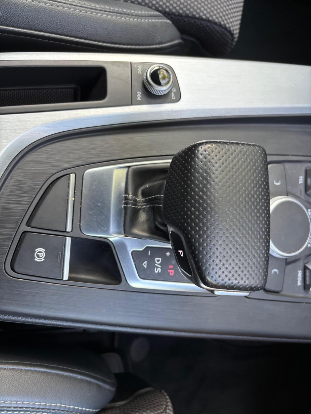 Audi A4 Avant 2.0 TDI ultra S line Estate 5dr Diesel S Tronic Euro 6 (s/s) (190 ps)