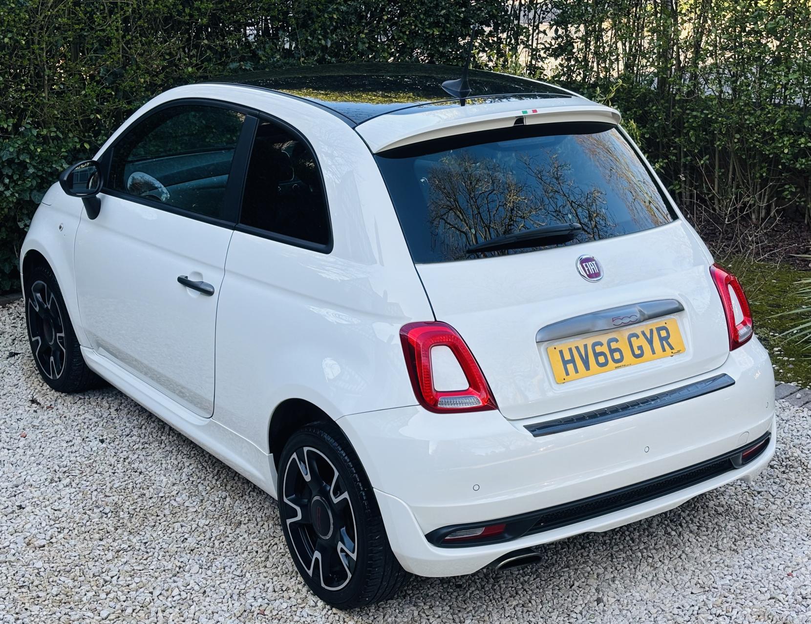 Fiat 500 1.2 S Hatchback 3dr Petrol Manual Euro 6 (s/s) (69 bhp)