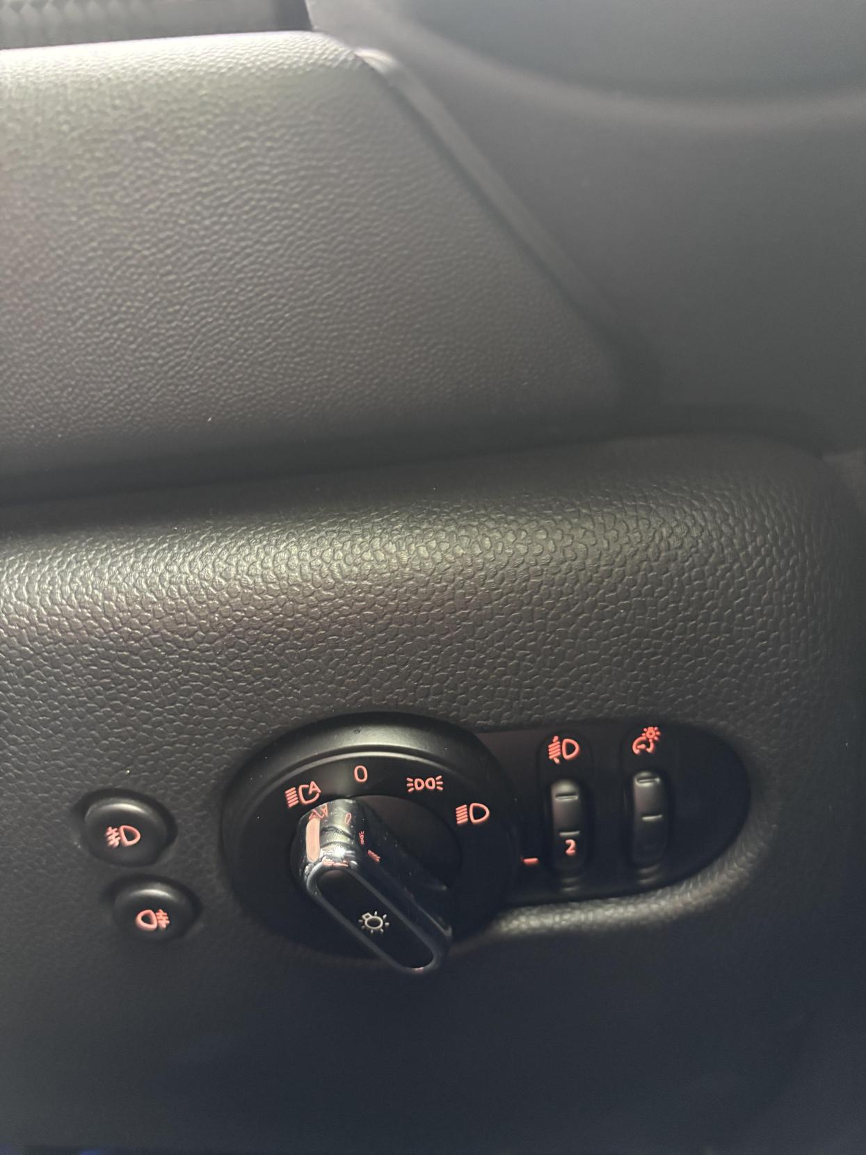 MINI Hatch 1.5 Cooper Hatchback 3dr Petrol Manual Euro 6 (s/s) (136 ps)