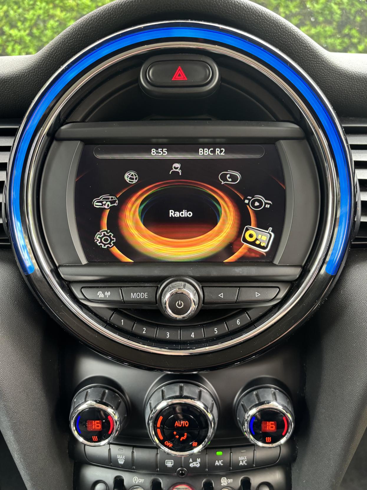 MINI Hatch 1.5 Cooper Hatchback 3dr Petrol Manual Euro 6 (s/s) (136 ps)