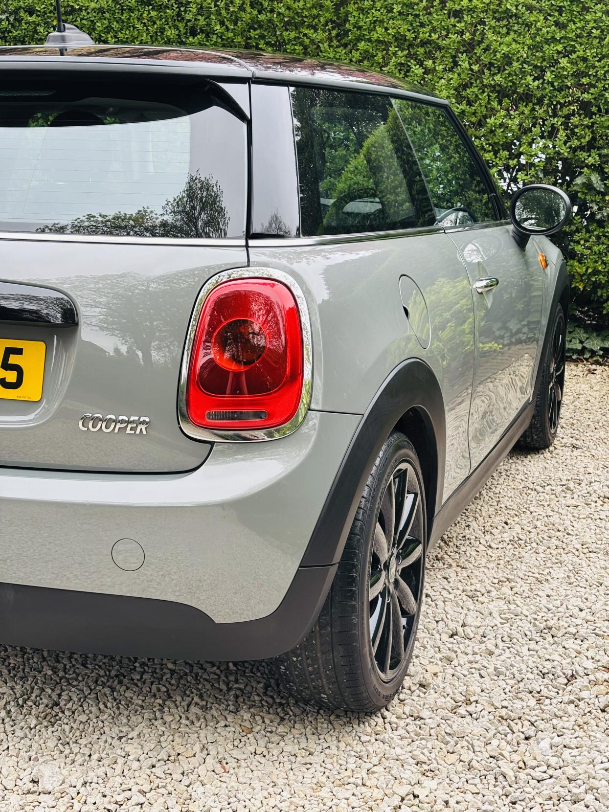 MINI Hatch 1.5 Cooper Hatchback 3dr Petrol Manual Euro 6 (s/s) (136 ps)