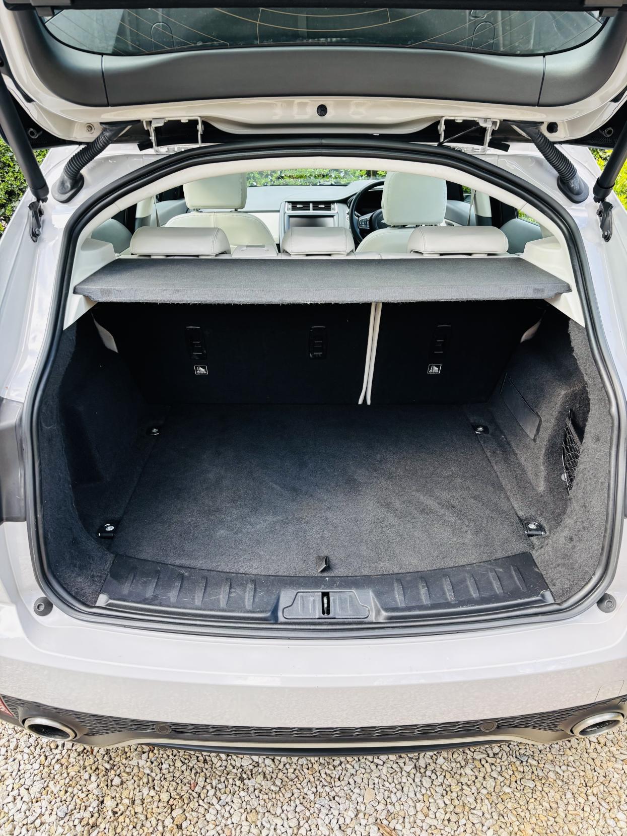 Jaguar E-PACE 2.0 P250 HSE SUV 5dr Petrol Auto AWD Euro 6 (s/s) (249 ps)