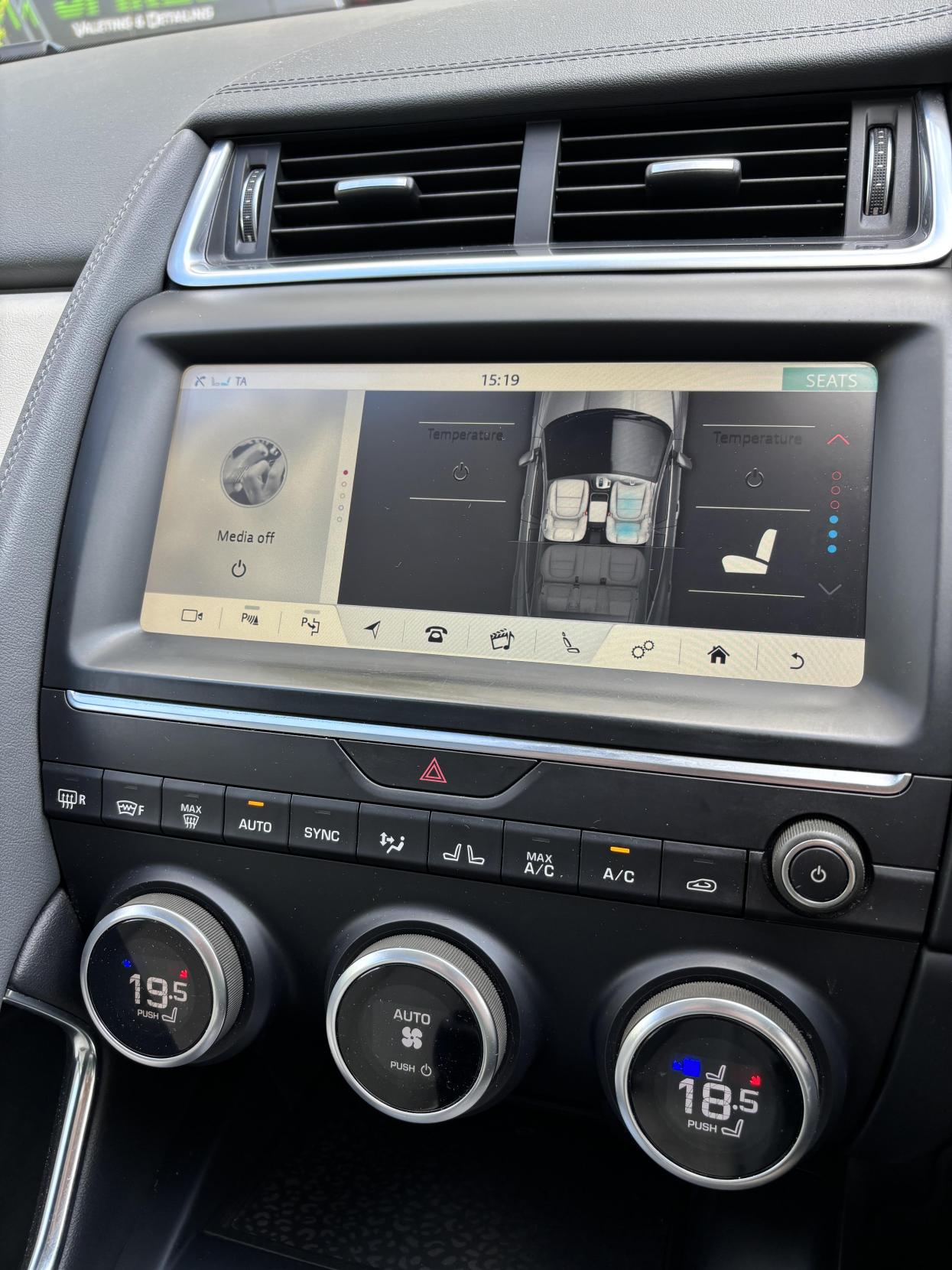 Jaguar E-PACE 2.0 P250 HSE SUV 5dr Petrol Auto AWD Euro 6 (s/s) (249 ps)