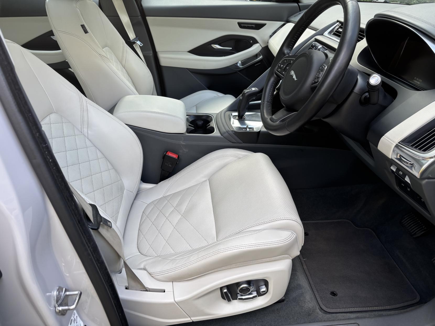 Jaguar E-PACE 2.0 P250 HSE SUV 5dr Petrol Auto AWD Euro 6 (s/s) (249 ps)