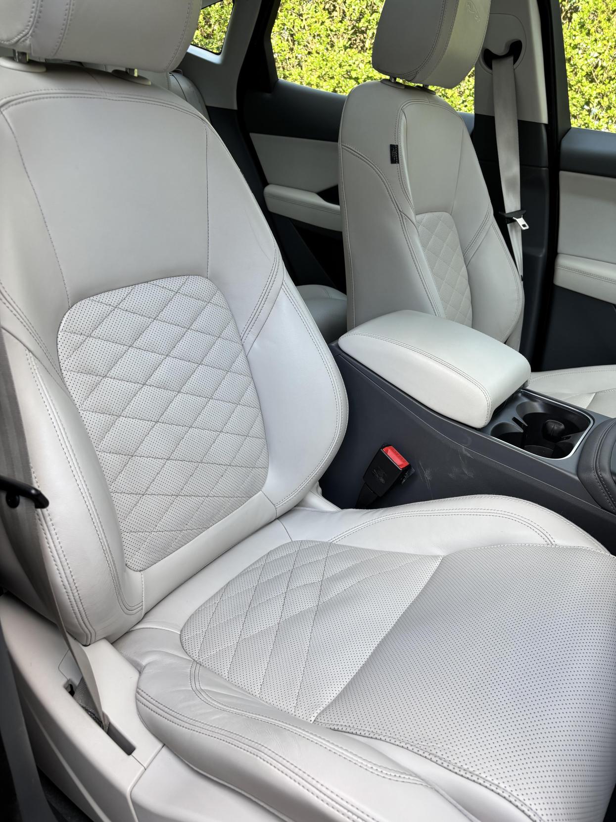 Jaguar E-PACE 2.0 P250 HSE SUV 5dr Petrol Auto AWD Euro 6 (s/s) (249 ps)