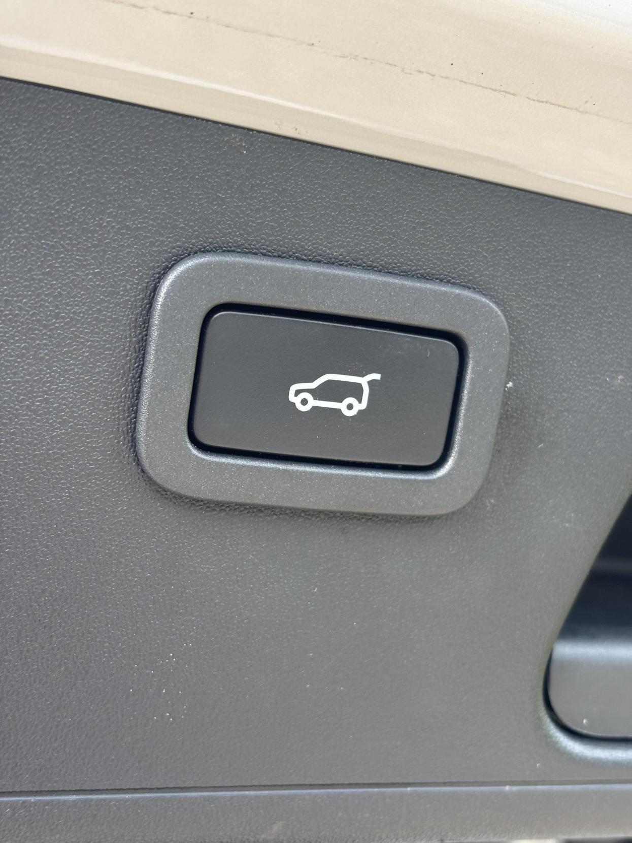 Jaguar E-PACE 2.0 P250 HSE SUV 5dr Petrol Auto AWD Euro 6 (s/s) (249 ps)