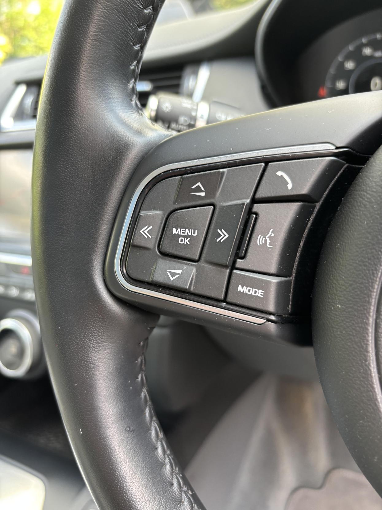 Jaguar E-PACE 2.0 P250 HSE SUV 5dr Petrol Auto AWD Euro 6 (s/s) (249 ps)