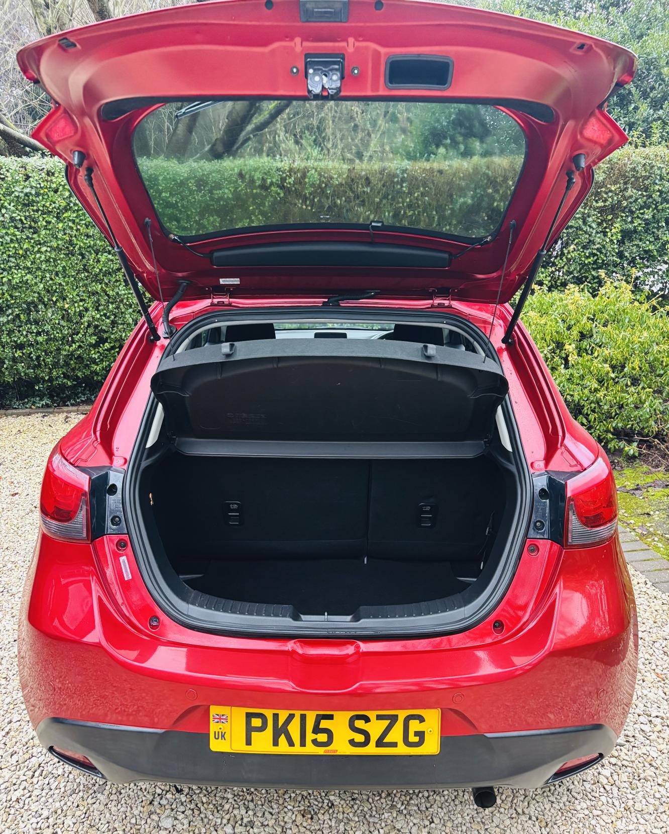 Mazda Mazda2 1.5 SKYACTIV-G Sports Launch Edition Hatchback 5dr Petrol Manual Euro 6 (s/s) (90 ps)