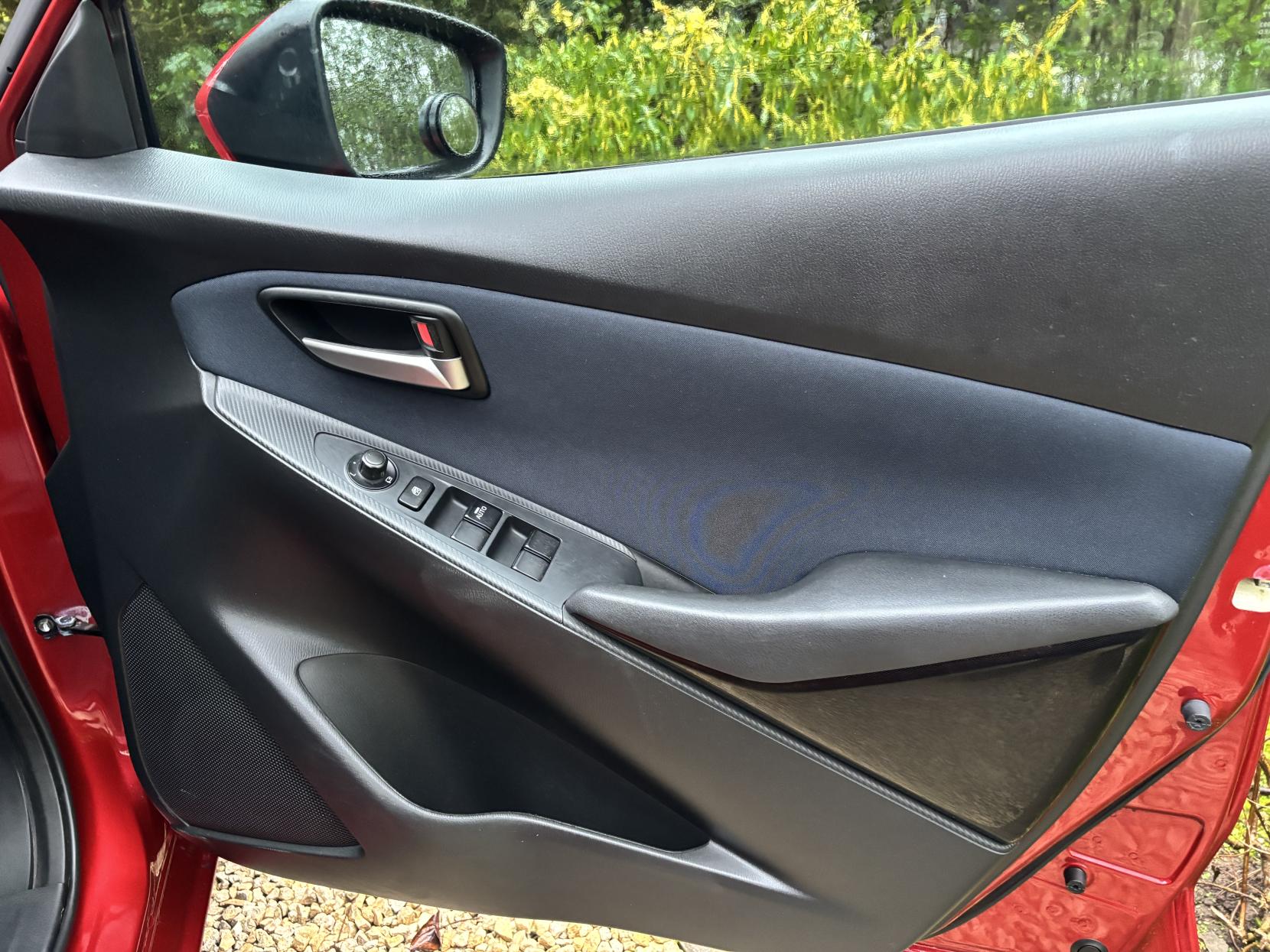 Mazda Mazda2 1.5 SKYACTIV-G Sports Launch Edition Hatchback 5dr Petrol Manual Euro 6 (s/s) (90 ps)