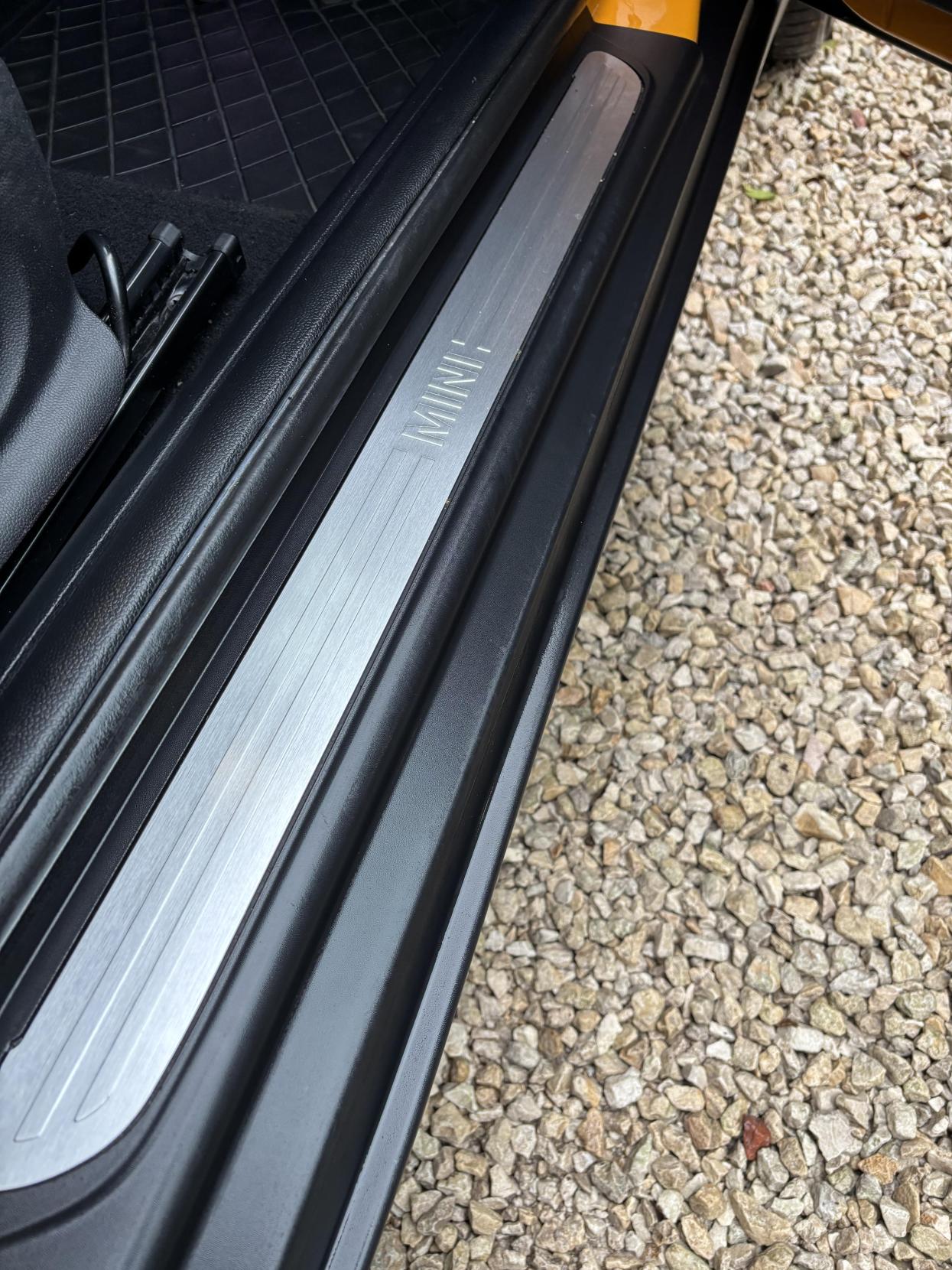 MINI Hatch 1.5 Cooper Hatchback 3dr Petrol Manual Euro 6 (s/s) (136 ps)