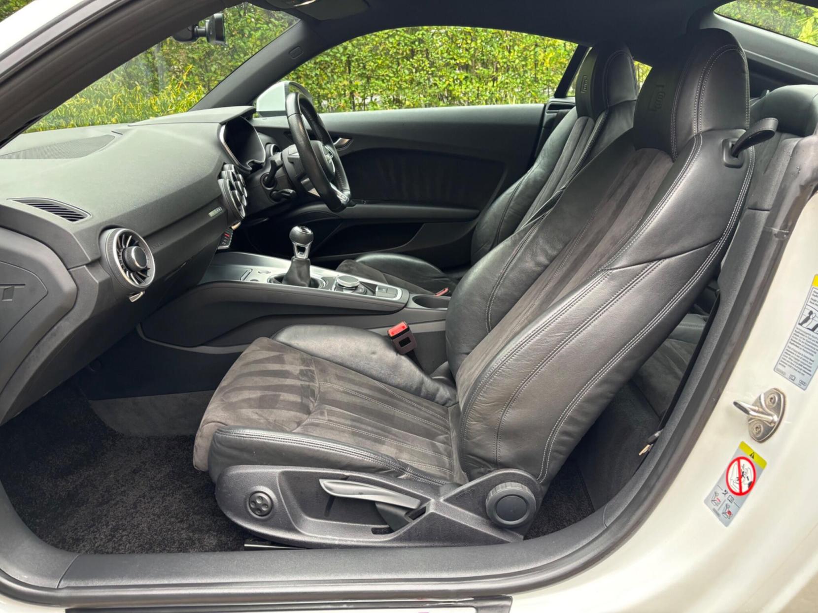 Audi TT 1.8 TFSI S line Coupe 3dr Petrol Manual Euro 6 (s/s) (180 ps)