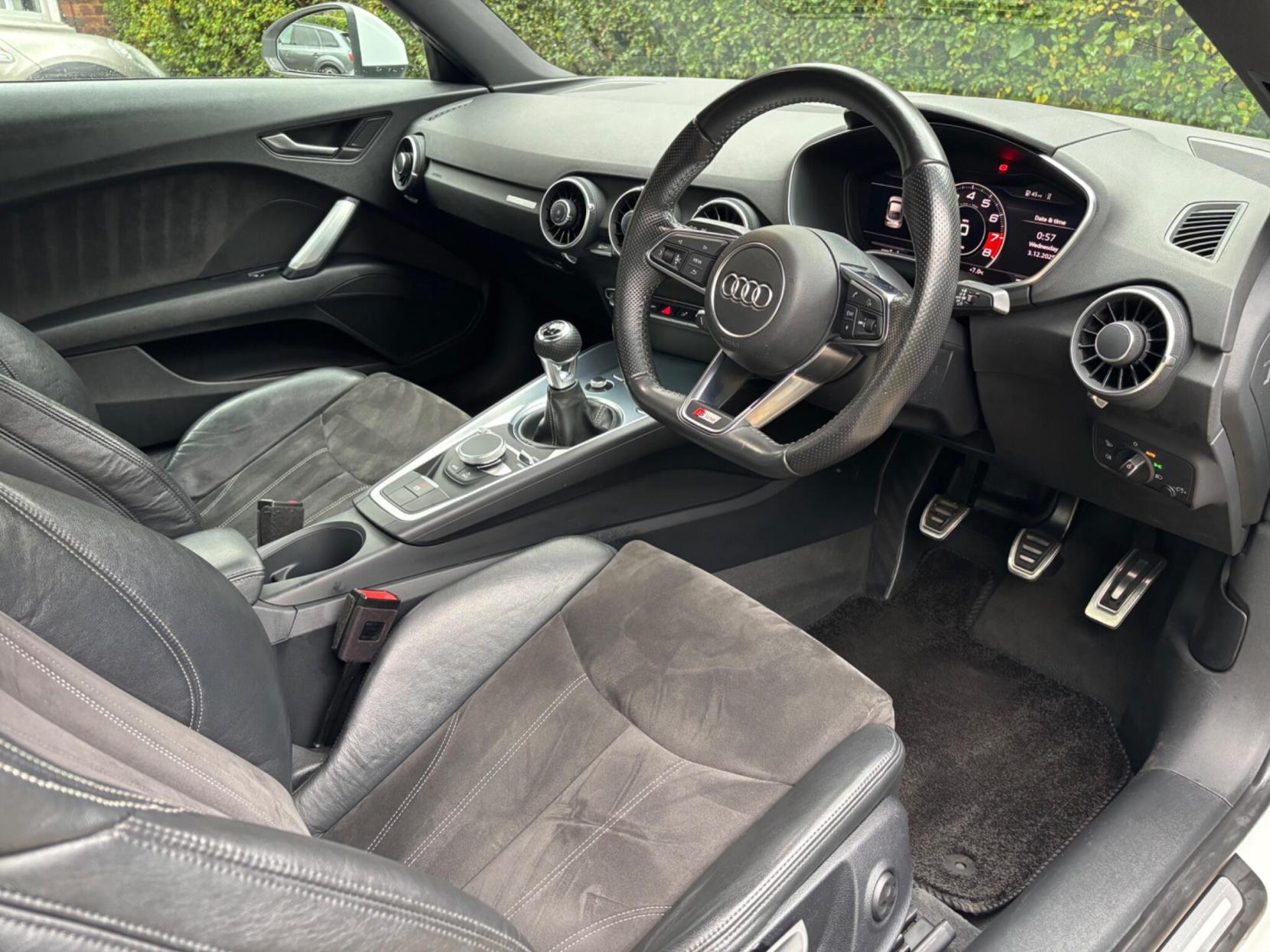 Audi TT 1.8 TFSI S line Coupe 3dr Petrol Manual Euro 6 (s/s) (180 ps)