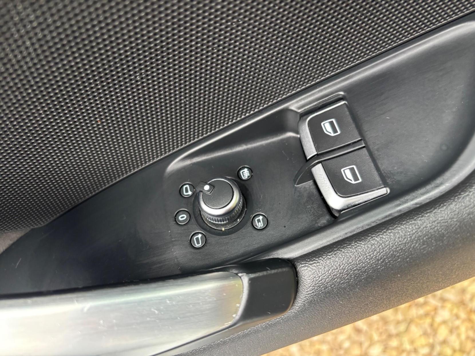 Audi TT 1.8 TFSI S line Coupe 3dr Petrol Manual Euro 6 (s/s) (180 ps)