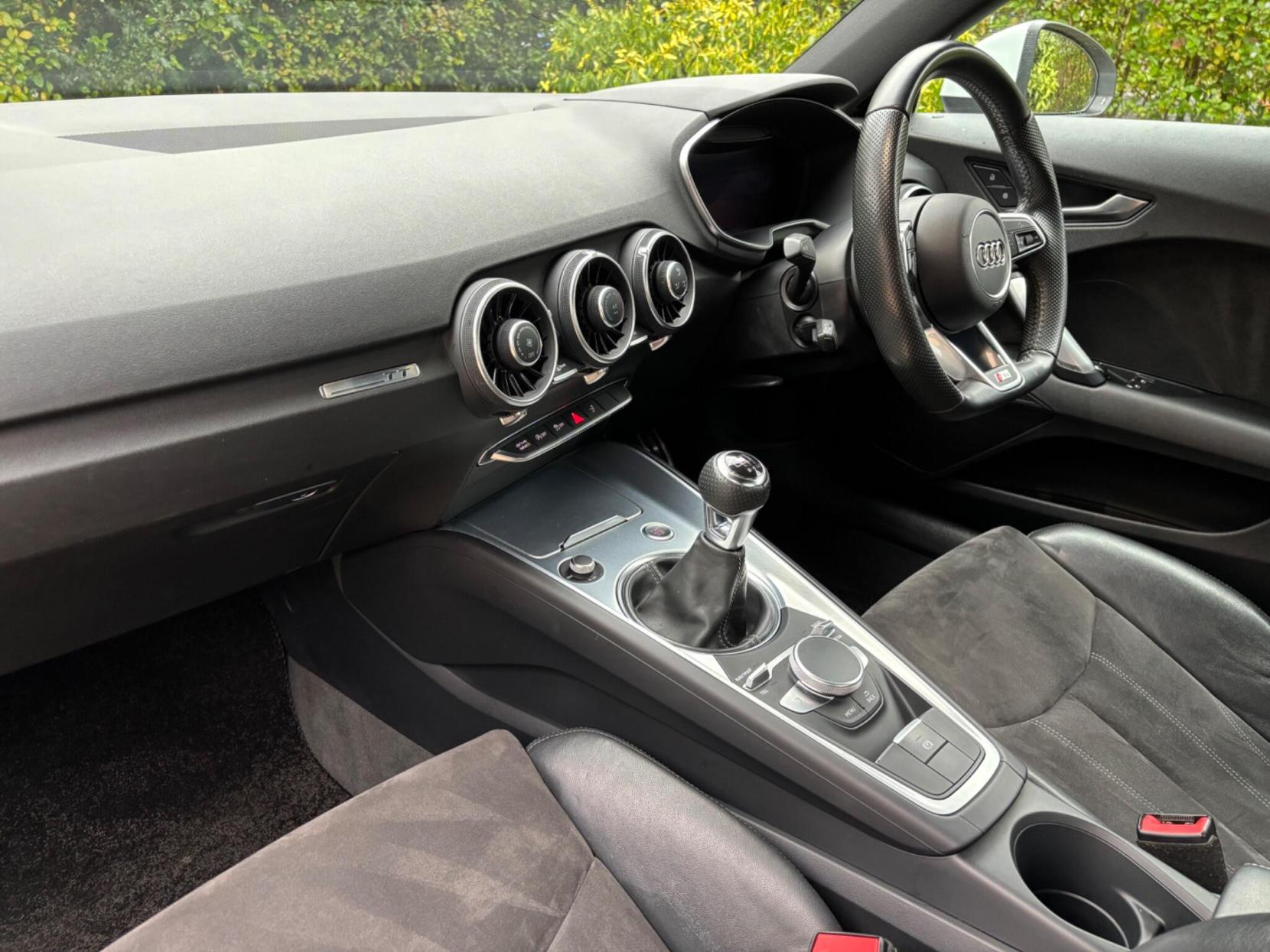 Audi TT 1.8 TFSI S line Coupe 3dr Petrol Manual Euro 6 (s/s) (180 ps)