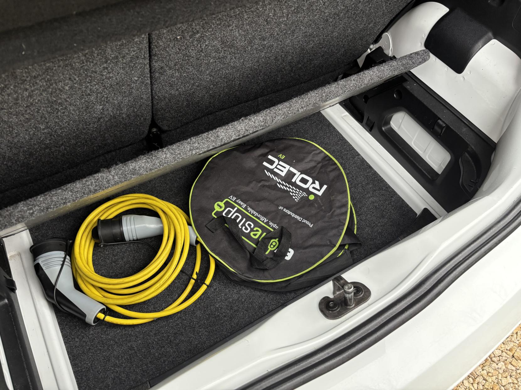 Volkswagen e-up! 18.7kWh e-up! Hatchback 5dr Electric Auto (82 ps)