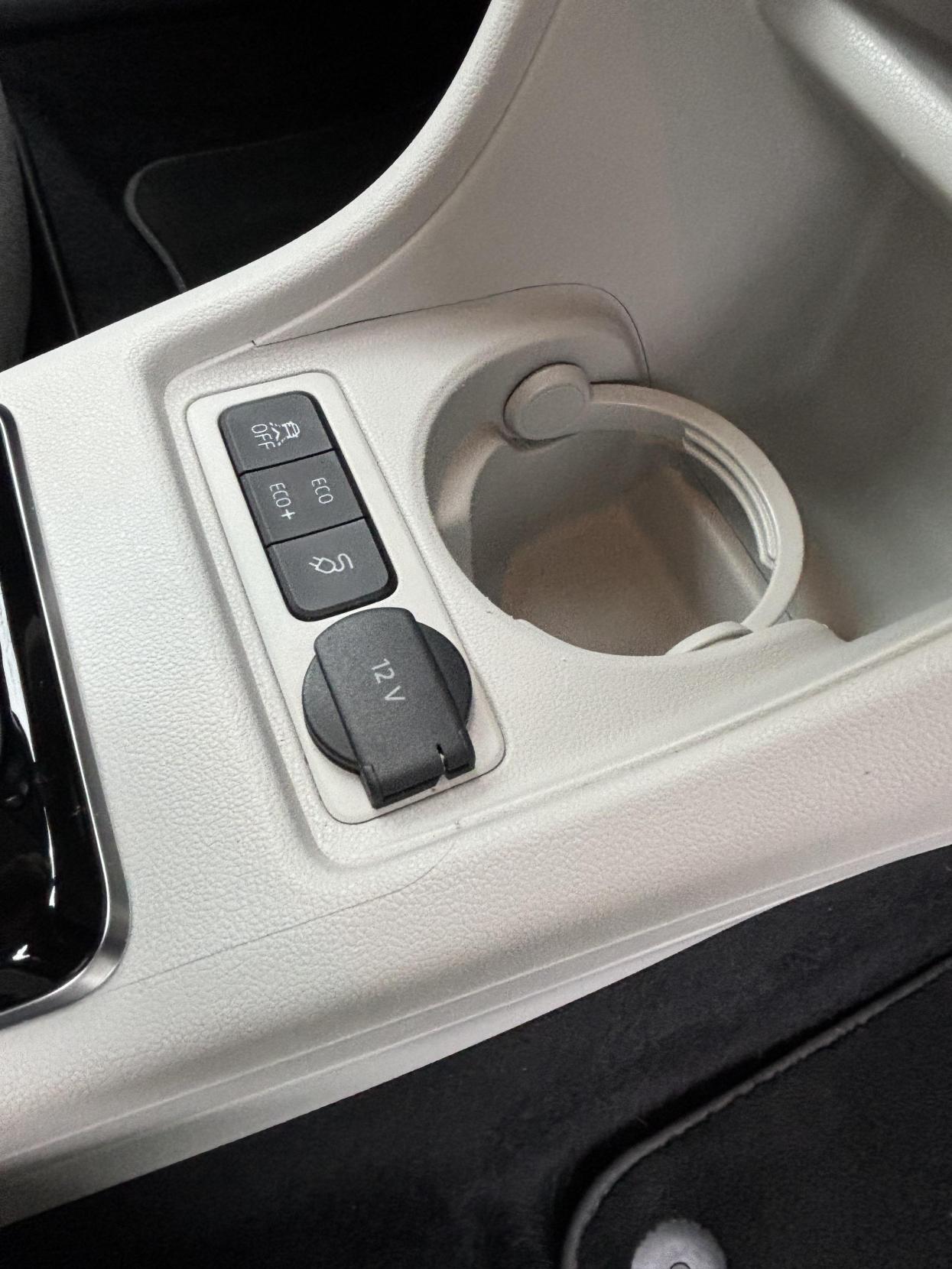 Volkswagen e-up! 18.7kWh e-up! Hatchback 5dr Electric Auto (82 ps)