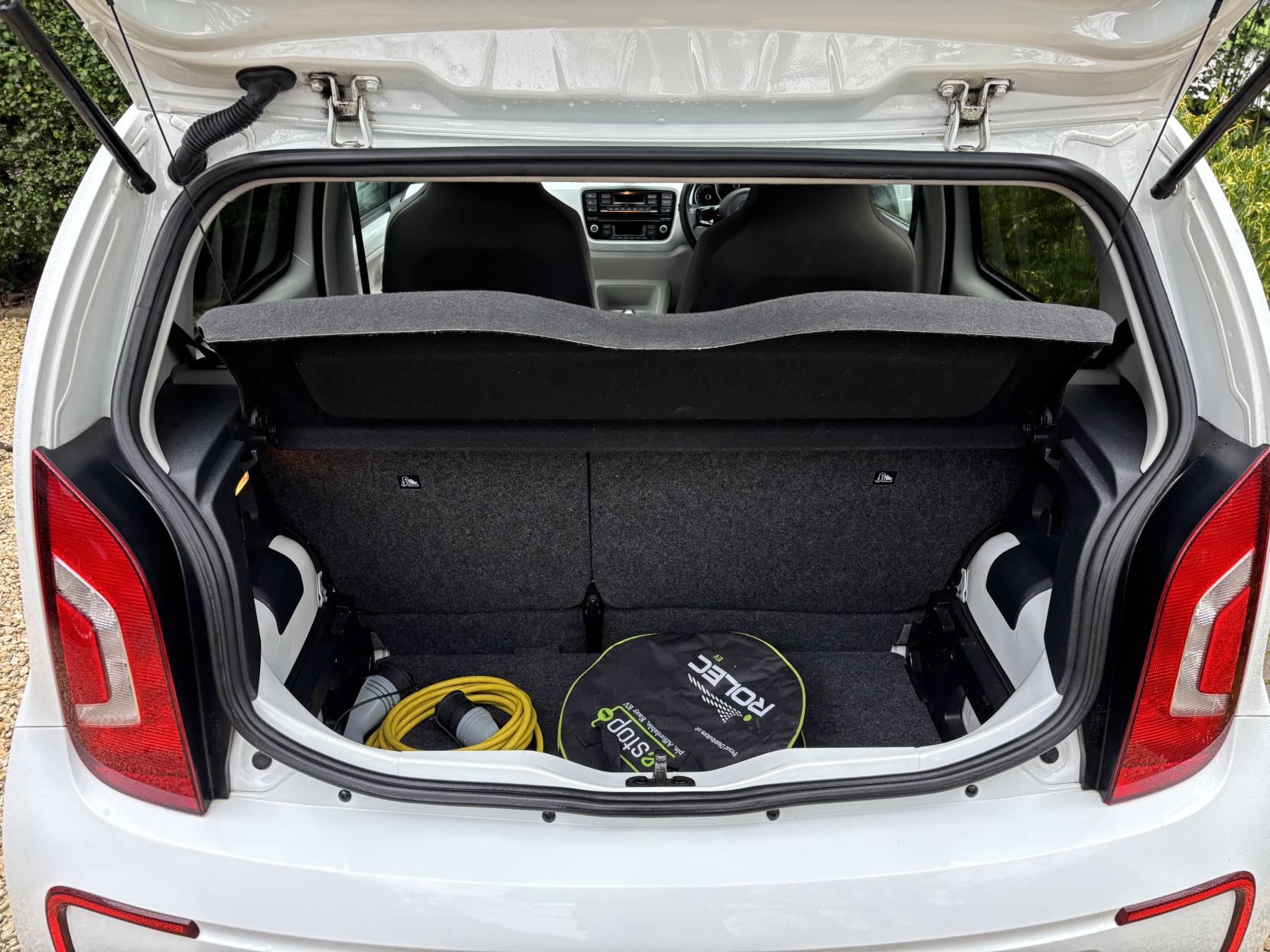 Volkswagen e-up! 18.7kWh e-up! Hatchback 5dr Electric Auto (82 ps)