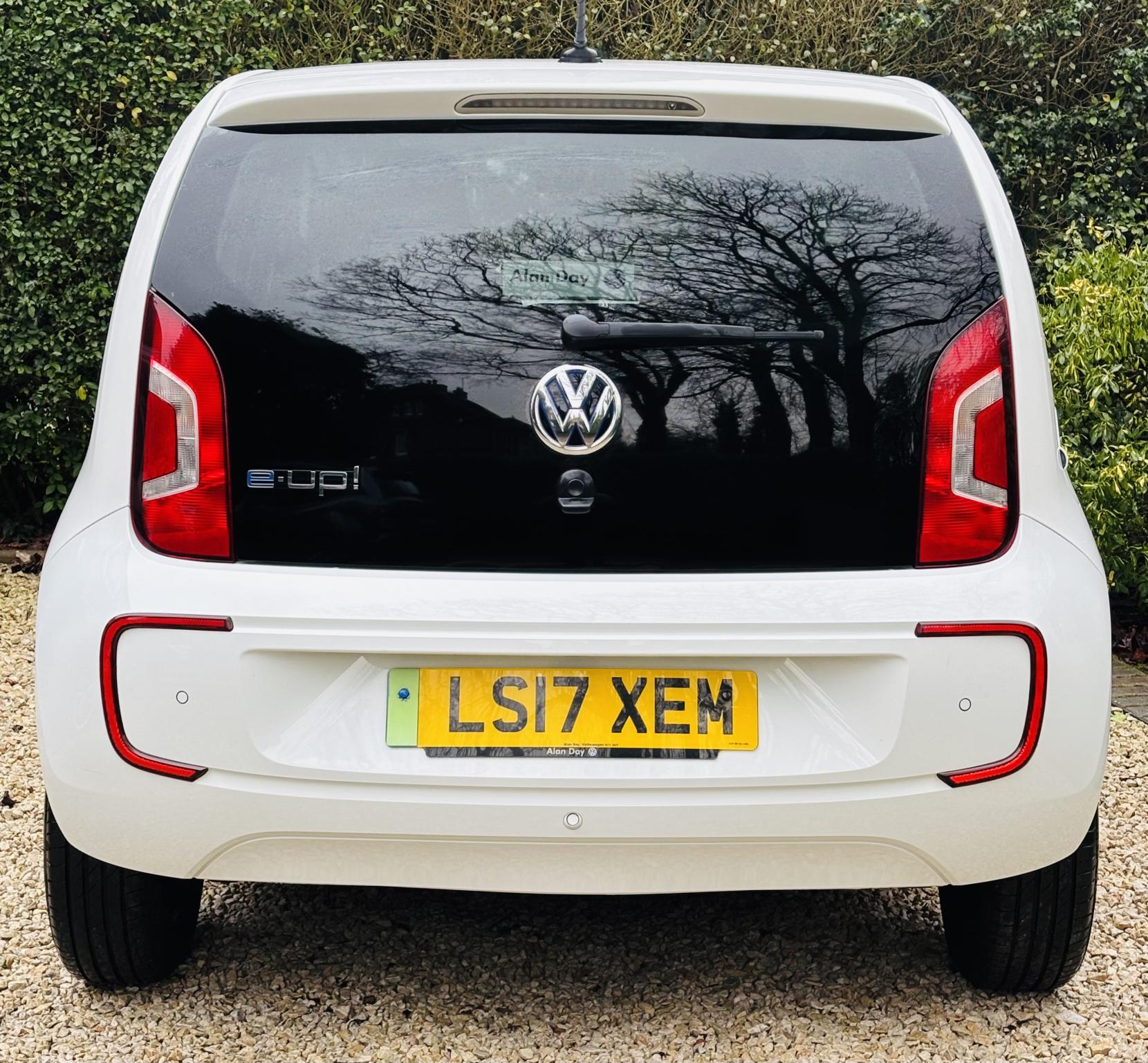 Volkswagen e-up! 18.7kWh e-up! Hatchback 5dr Electric Auto (82 ps)