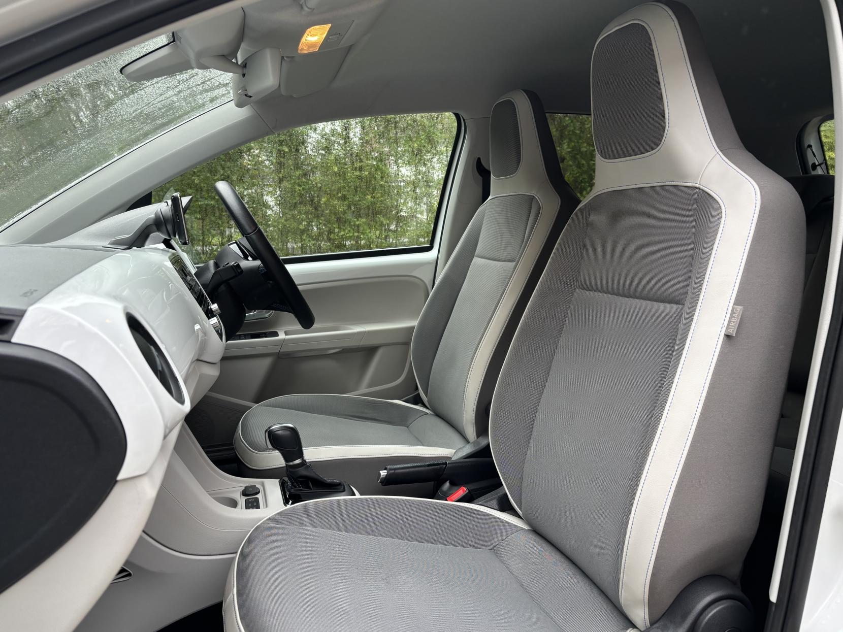 Volkswagen e-up! 18.7kWh e-up! Hatchback 5dr Electric Auto (82 ps)