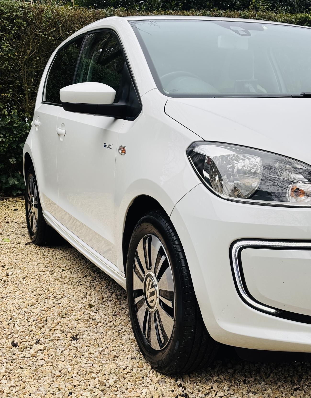 Volkswagen e-up! 18.7kWh e-up! Hatchback 5dr Electric Auto (82 ps)