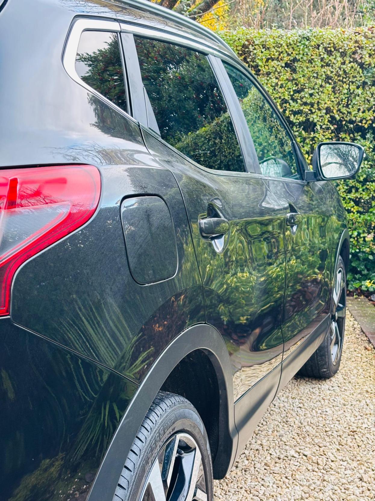 Nissan Qashqai 1.2 DIG-T Tekna SUV 5dr Petrol Manual Euro 6 (s/s) (115 ps)