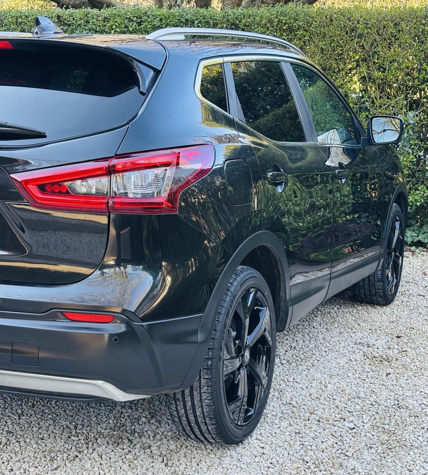 Nissan Qashqai 1.2 DIG-T Tekna SUV 5dr Petrol Manual Euro 6 (s/s) (115 ps)