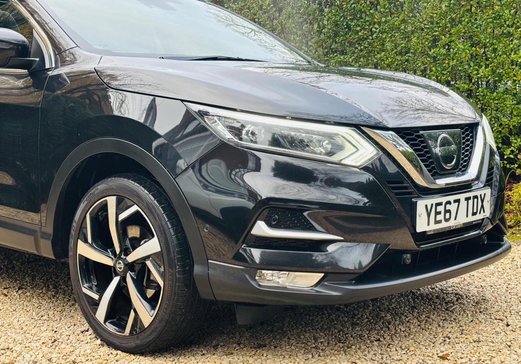 Nissan Qashqai 1.2 DIG-T Tekna SUV 5dr Petrol Manual Euro 6 (s/s) (115 ps)