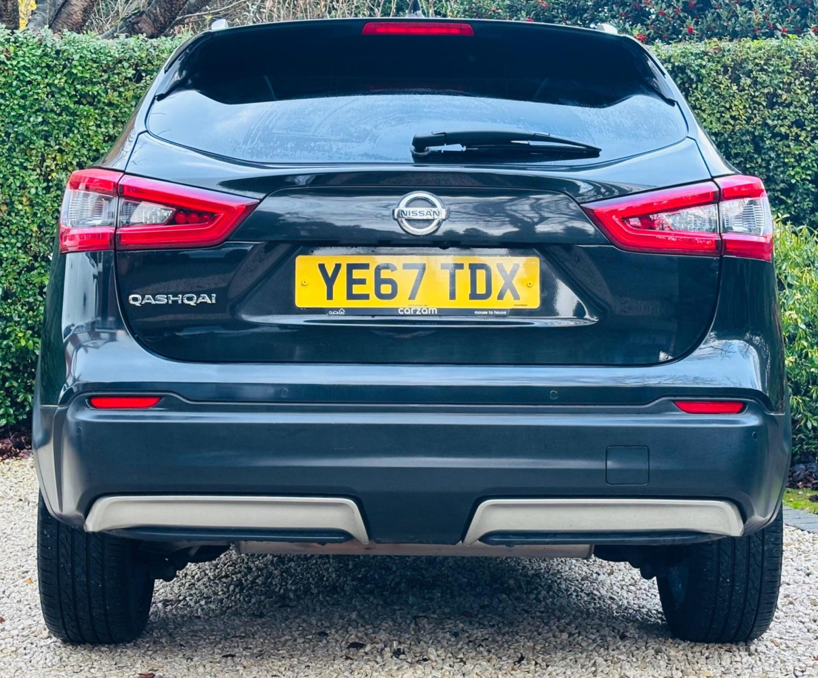 Nissan Qashqai 1.2 DIG-T Tekna SUV 5dr Petrol Manual Euro 6 (s/s) (115 ps)