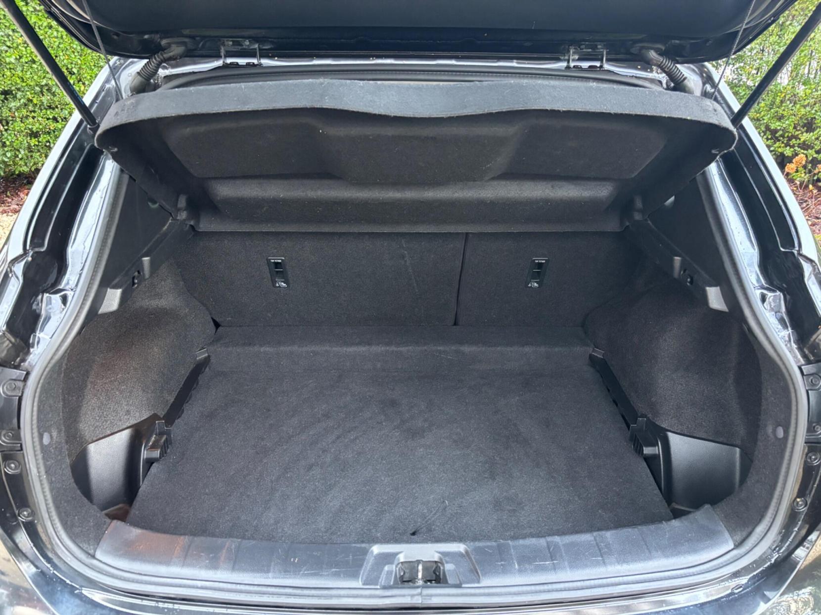 Nissan Qashqai 1.2 DIG-T Tekna SUV 5dr Petrol Manual Euro 6 (s/s) (115 ps)