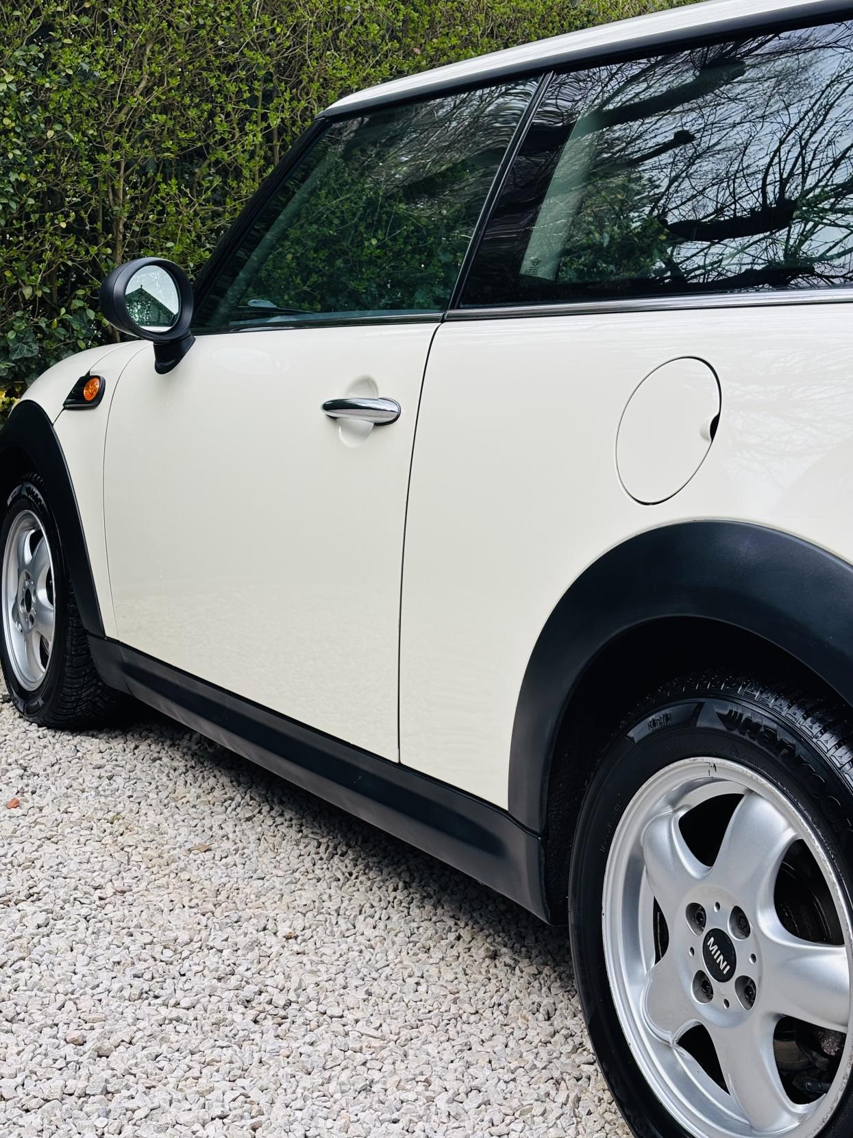 MINI Hatch 1.6 One Hatchback 3dr Petrol Manual Euro 5 (98 ps)