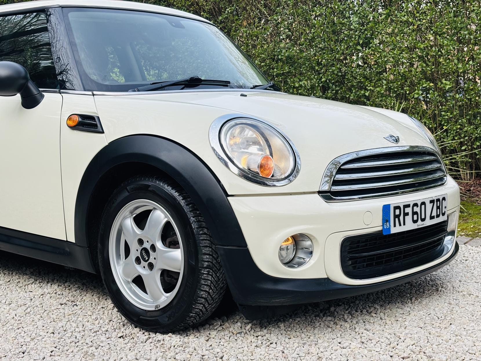 MINI Hatch 1.6 One Hatchback 3dr Petrol Manual Euro 5 (98 ps)