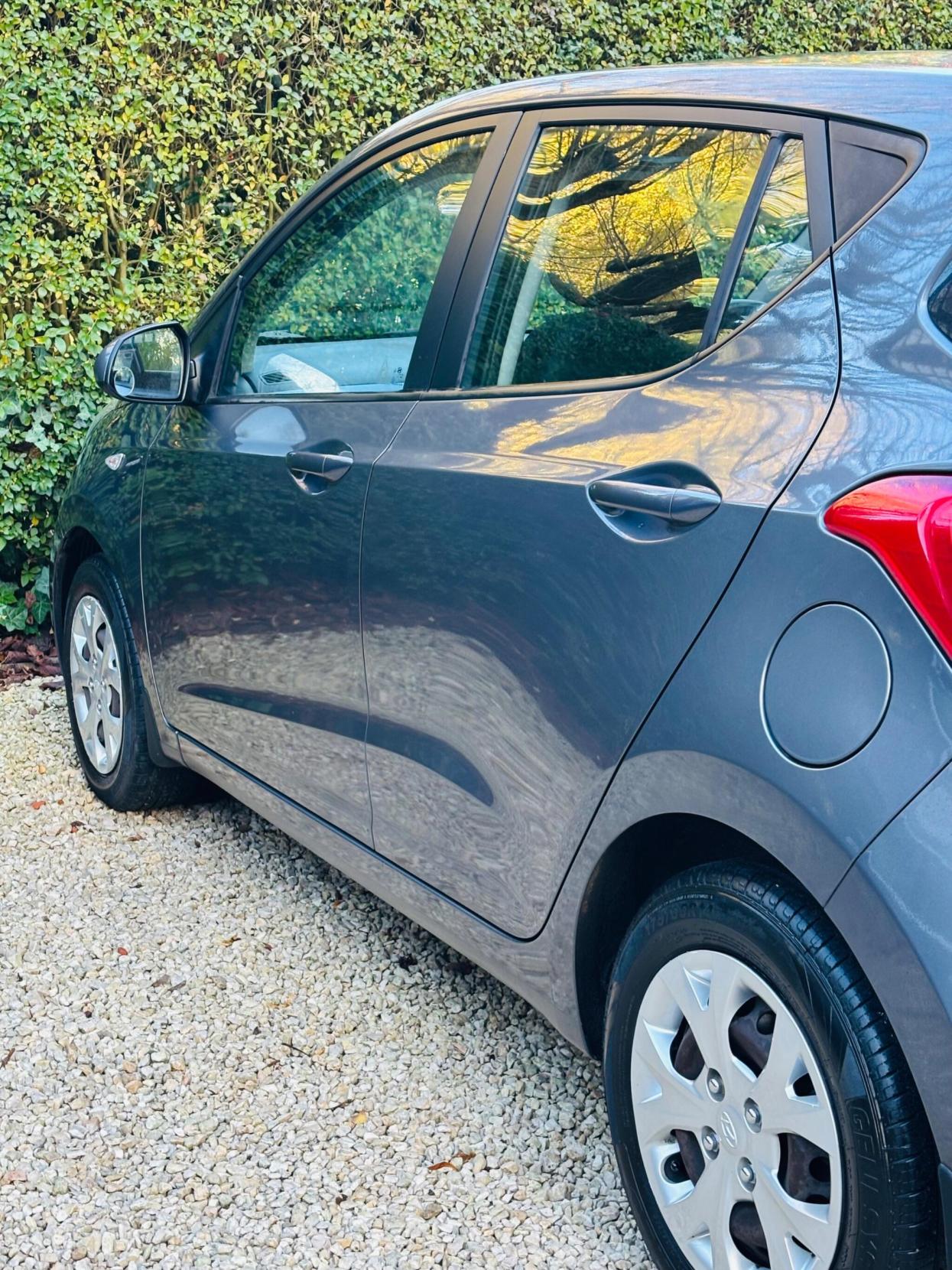 Hyundai i10 1.2 SE Hatchback 5dr Petrol Manual Euro 5 (87 ps)